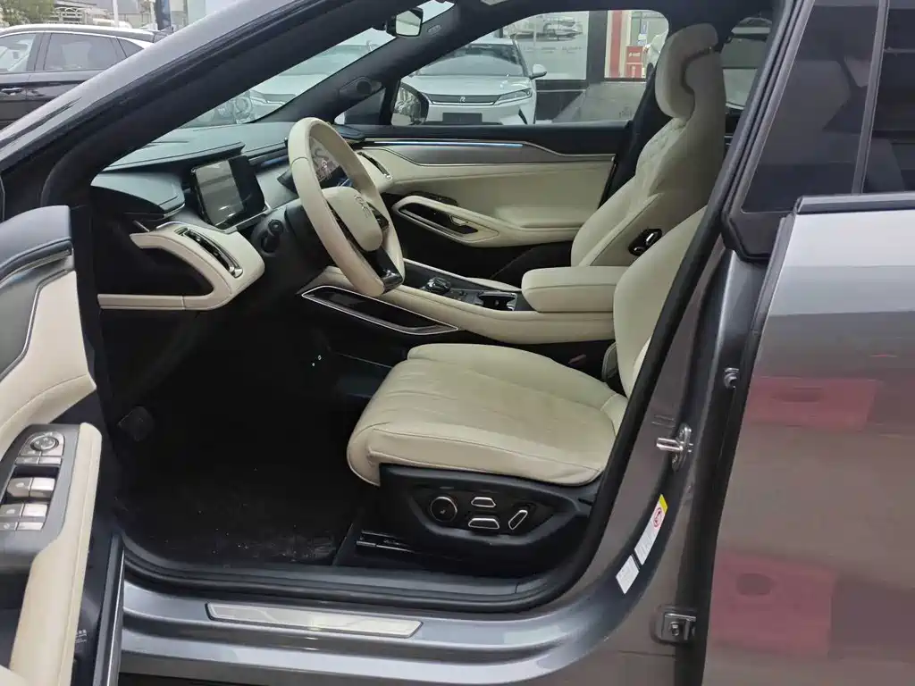 BYD Song L EV 2024 662km Excellence 2024 - thumbnail 4