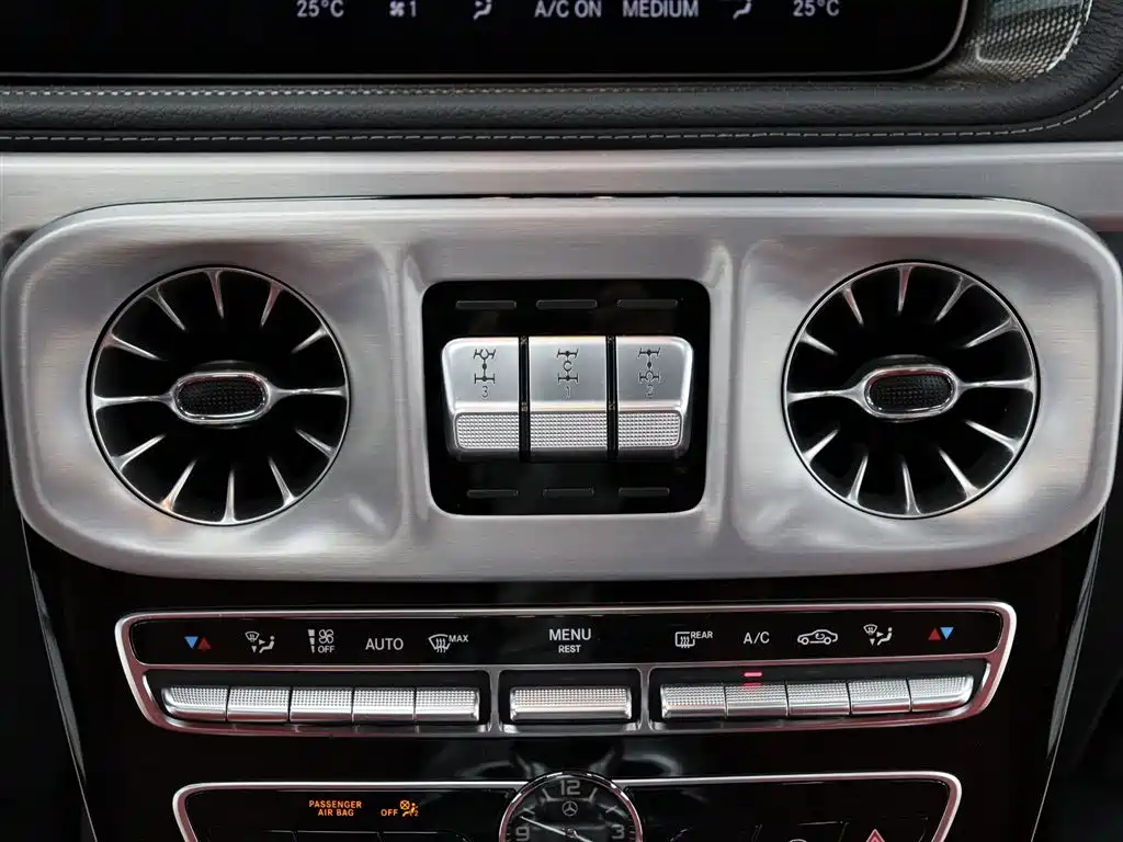 Mercedes-Benz Mercedes-Benz G-Class 2022 G 500 2022 - thumbnail 18