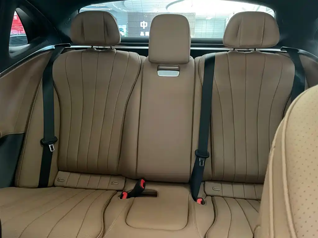 Mercedes-Benz Mercedes-Benz E-Class 2024 E 260 L 2024 - thumbnail 12