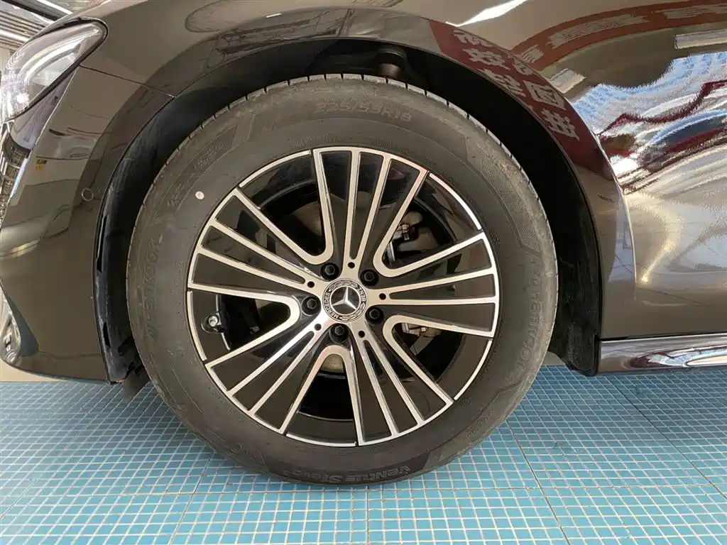Mercedes-Benz Mercedes-Benz E-Class 2024 E 260 L 2024 - thumbnail 24