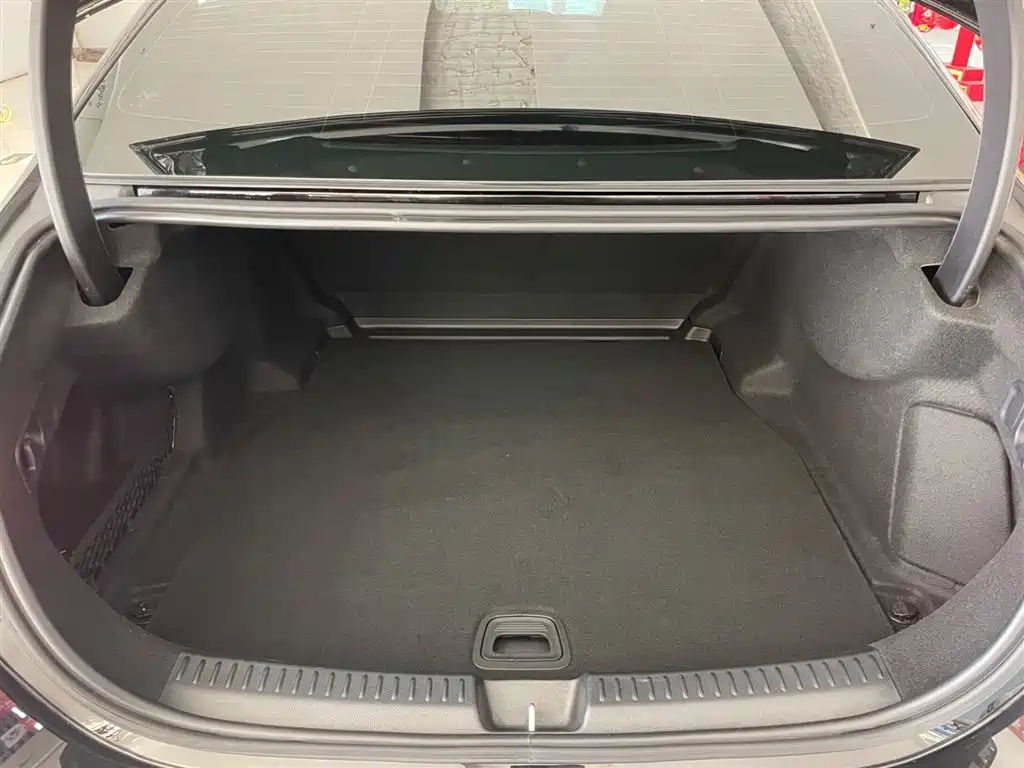 Mercedes-Benz Mercedes-Benz E-Class 2024 E 260 L 2024 - thumbnail 25