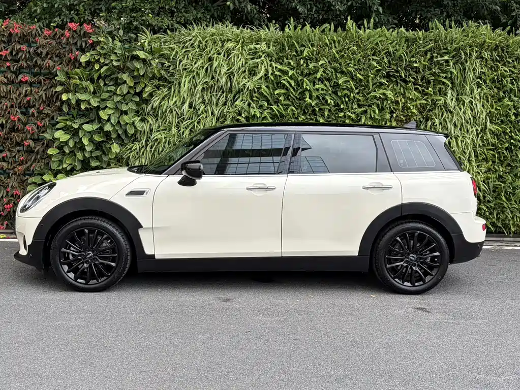 MINI MINI CLUBMAN 2023 1.5T COOPER Classic 2022 - thumbnail 3