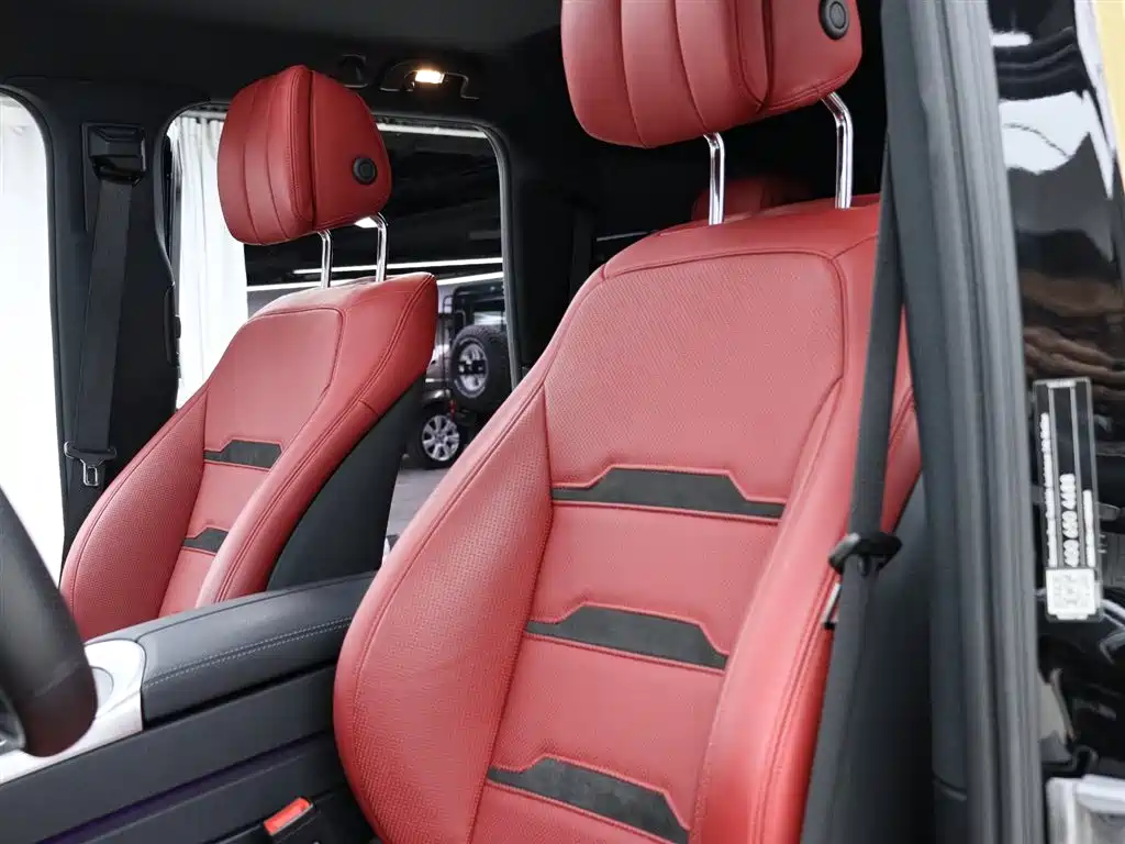 Mercedes-Benz Mercedes-Benz G-Class 2024 G 350 2024 - thumbnail 3