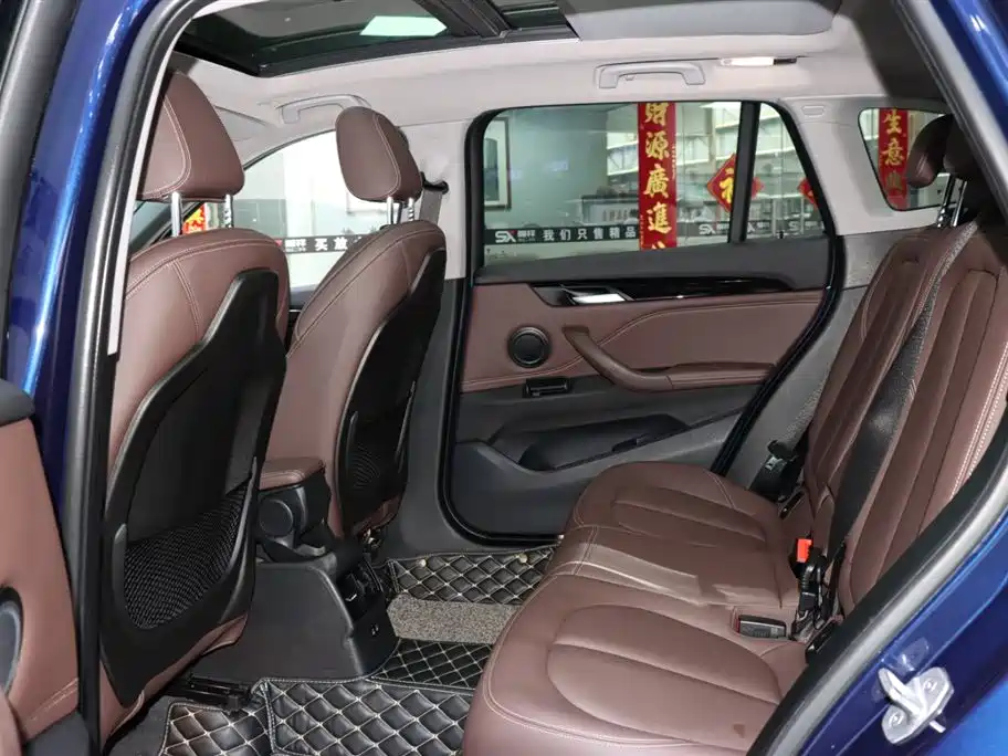 BMW BMW X1 2020 sDrive25Li Leading Edition 2020 - thumbnail 11