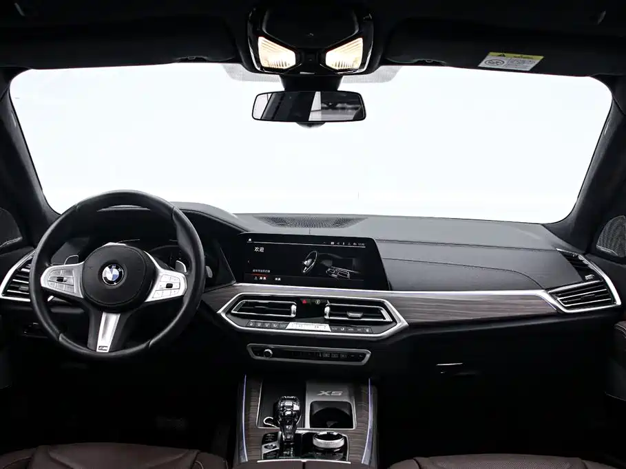 BMW BMW X5 xDrive 40Li M Sport Package 2022 Model Year 2023 - thumbnail 4