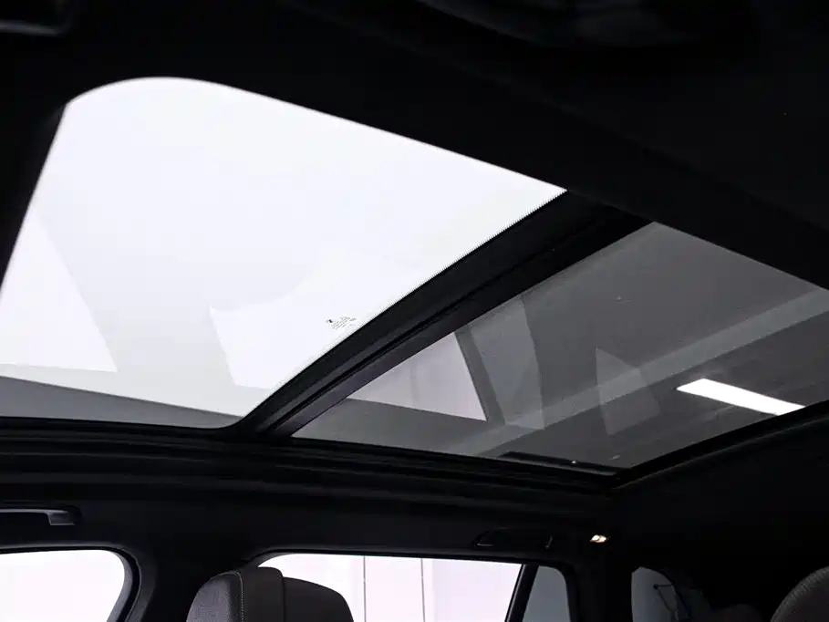 BMW BMW X5 xDrive 40Li M Sport Package 2022 Model Year 2023 - thumbnail 9