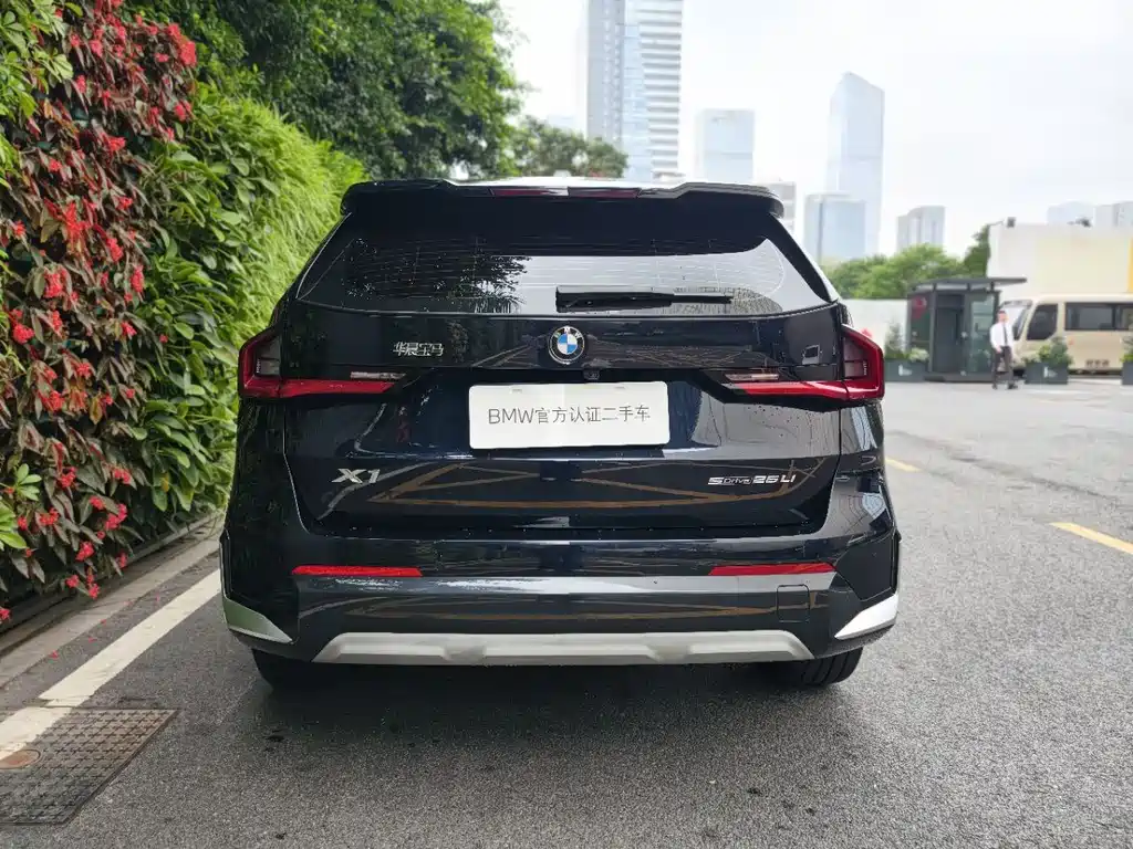 BMW BMW X1 2023 sDrive25Li X Design Package 2024 - thumbnail 4