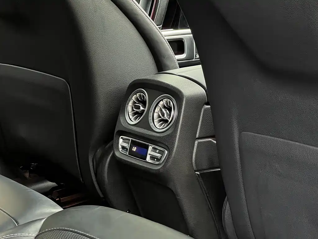 Mercedes-Benz Mercedes-Benz G-Class AMG 2019 AMG G 63 US Specification 2019 - thumbnail 16