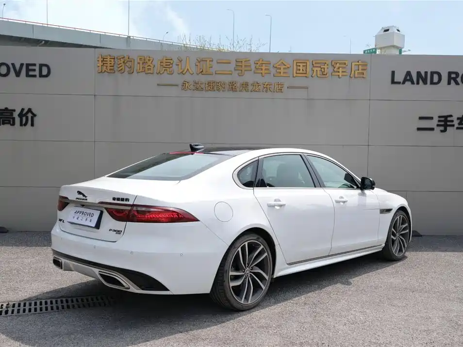 Jaguar Jaguar XFL 2024 2.0T P300 AWD Flagship Sport Gold Edition 2024 - thumbnail 9