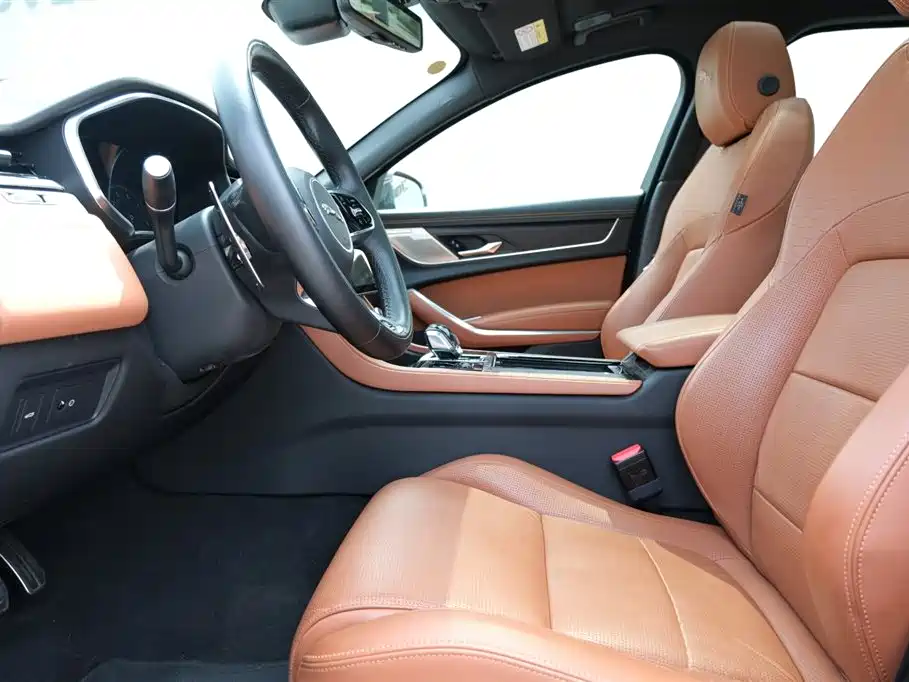 Jaguar Jaguar XFL 2024 2.0T P300 AWD Flagship Sport Gold Edition 2024 - thumbnail 10