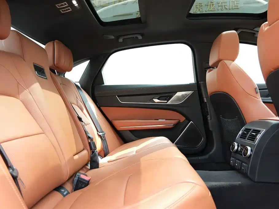 Jaguar Jaguar XFL 2024 2.0T P300 AWD Flagship Sport Gold Edition 2024 - thumbnail 18