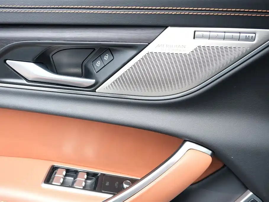 Jaguar Jaguar XFL 2024 2.0T P300 AWD Flagship Sport Gold Edition 2024 - thumbnail 22