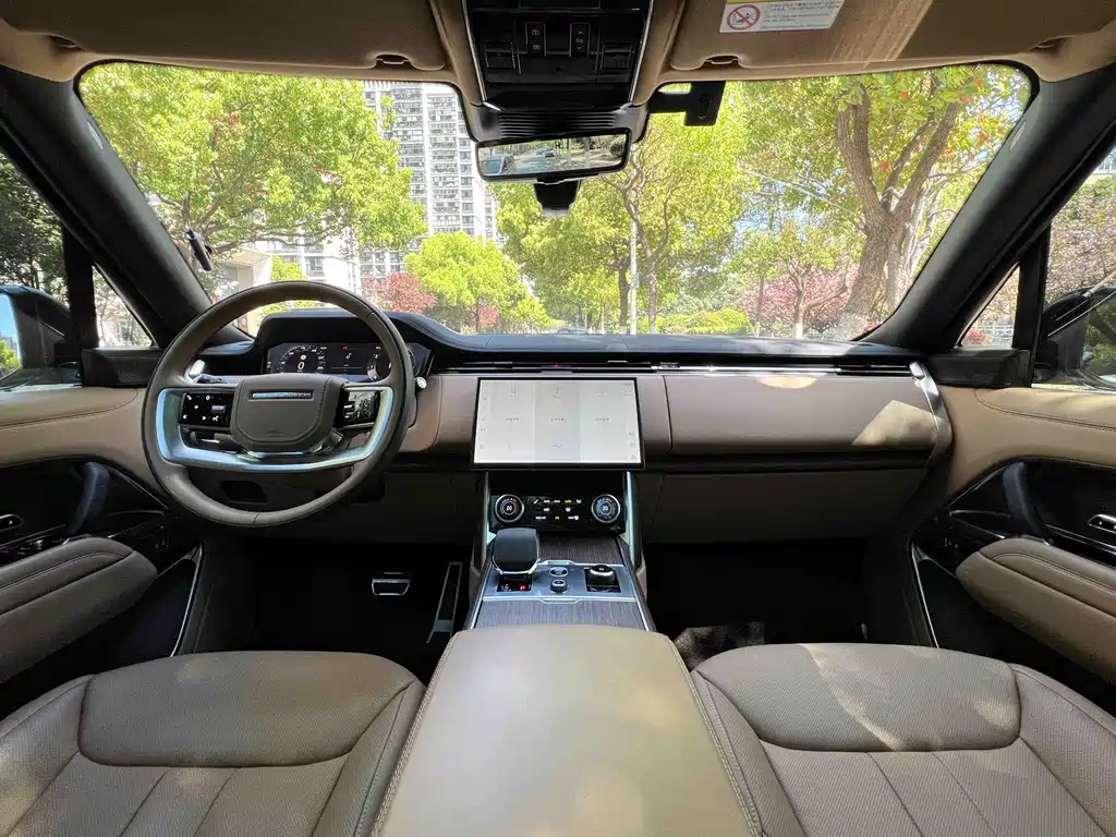 Land Rover Range Rover 2023 3.0 L6 400PS Autobiography Long Wheelbase 2023 - thumbnail 5