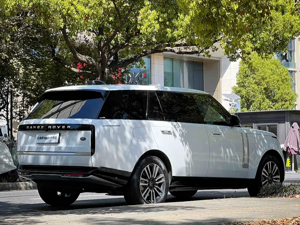 Land Rover Range Rover 2023 3.0 L6 400PS Autobiography Long Wheelbase 2023 - thumbnail 23