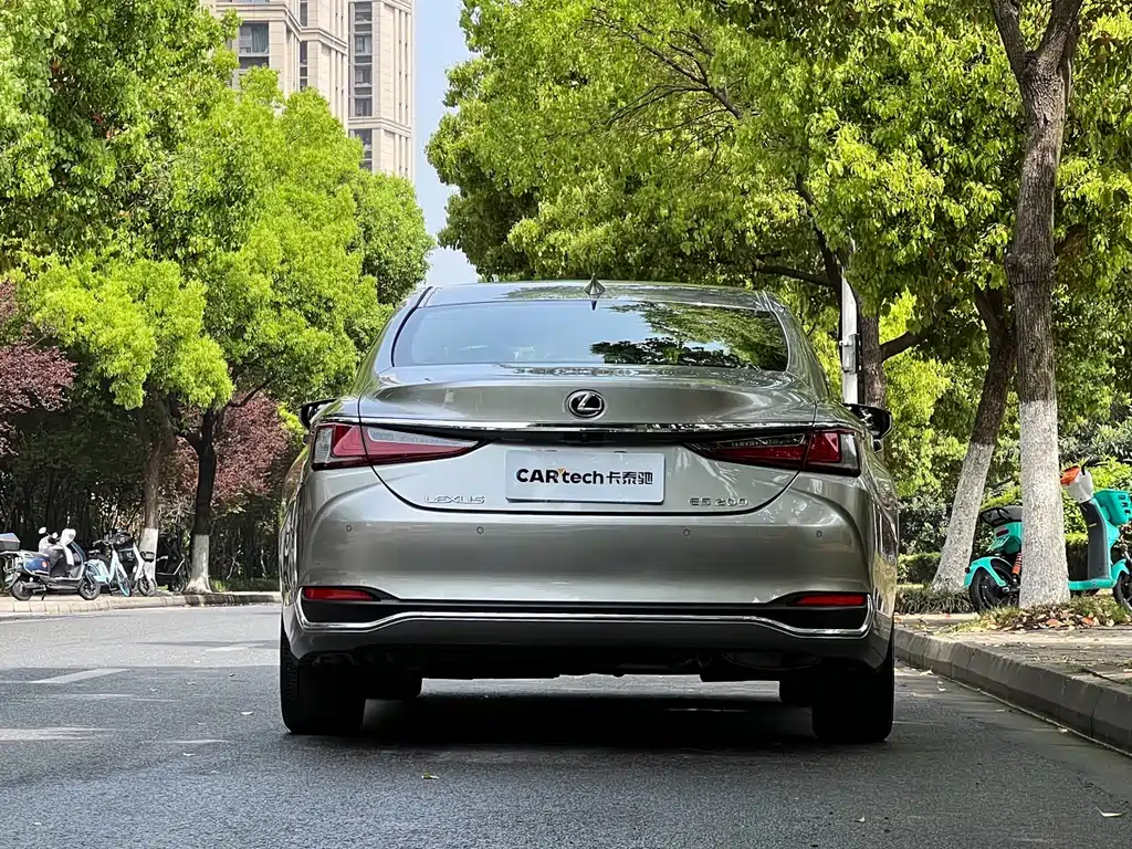 Lexus Lexus ES 2023 200 Excellent Edition 2024 - thumbnail 5