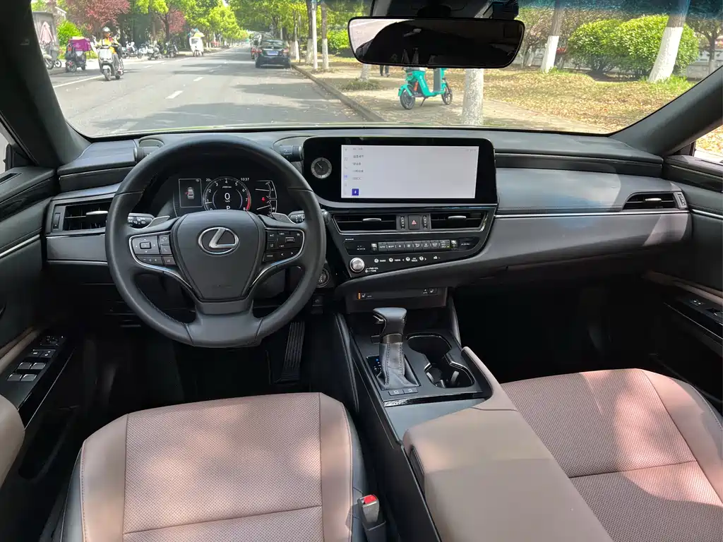 Lexus Lexus ES 2023 200 Excellent Edition 2024 - thumbnail 15