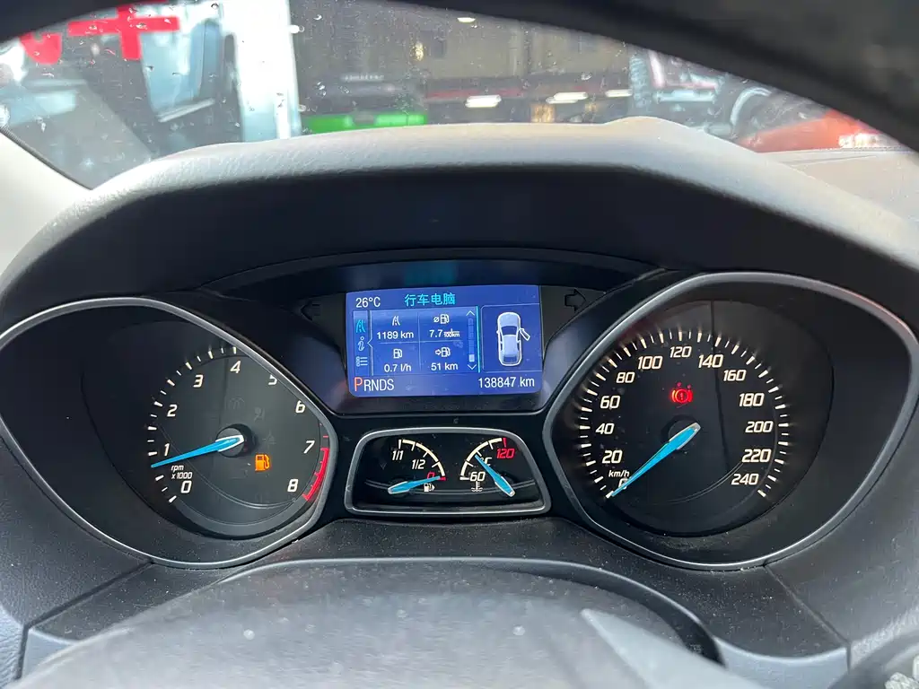 Ford Ford Focus 2012 Hatchback 2.0L Automatic Luxury Sport Edition 2014 - thumbnail 12