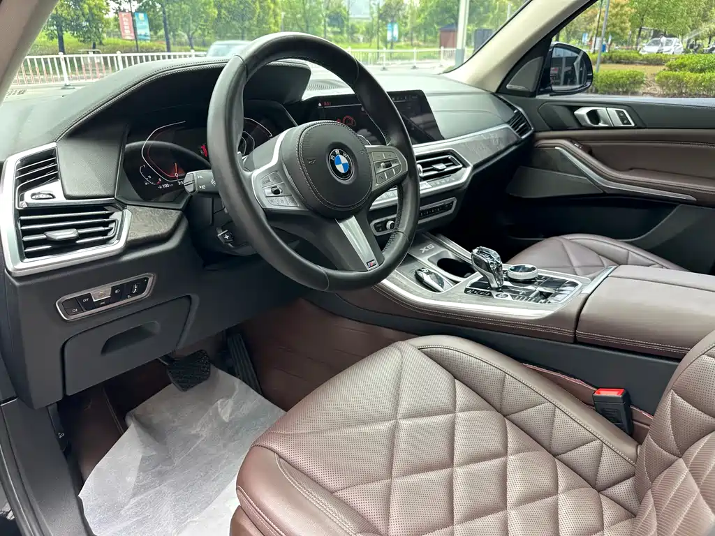 BMW BMW X5 xDrive 30Li M Sport Package Premium 2022 Model Year 2022 - thumbnail 6