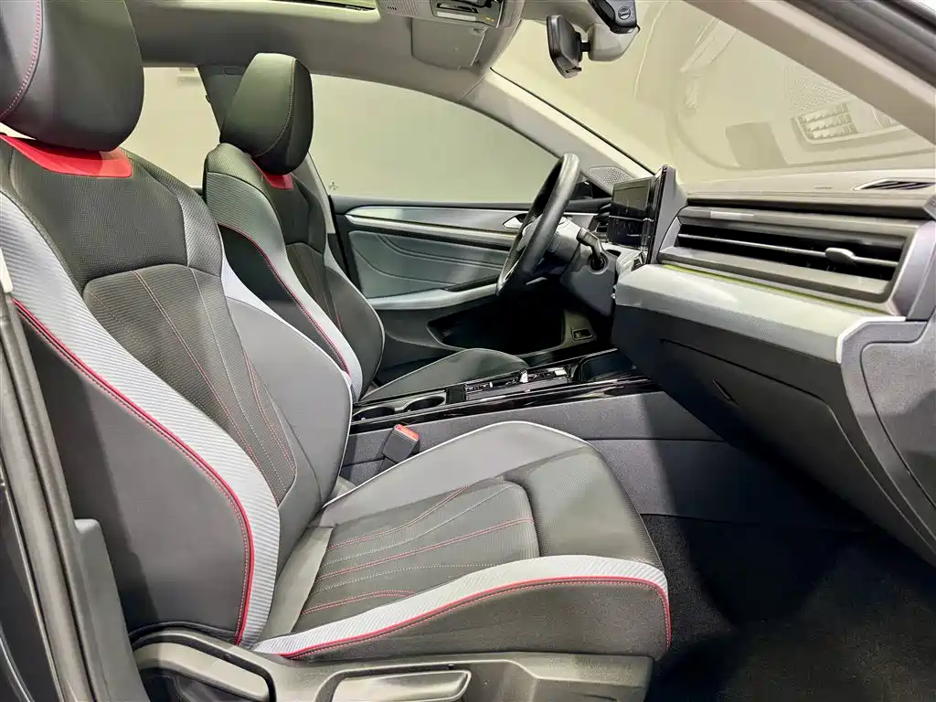 Volkswagen Lamando 2025 Lamando L 280TSI DSG Cool & Spicy PLUS Edition 2025 - thumbnail 19