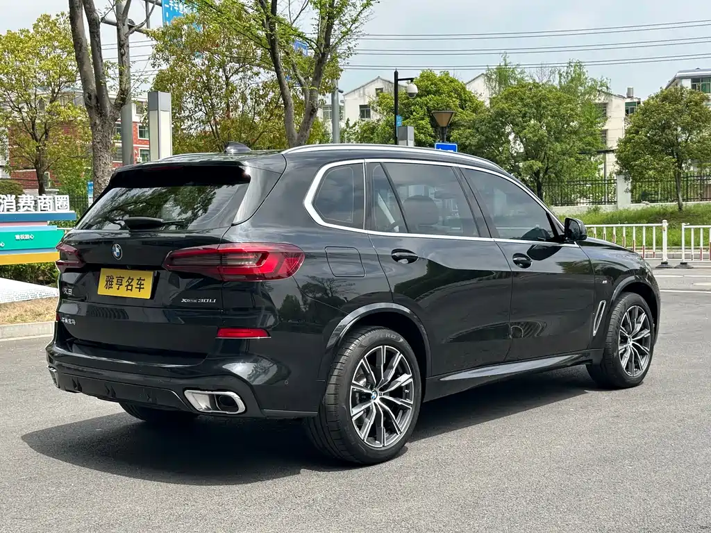 BMW BMW X5 xDrive 30Li M Sport Package Premium 2022 Model Year 2022 - thumbnail 21