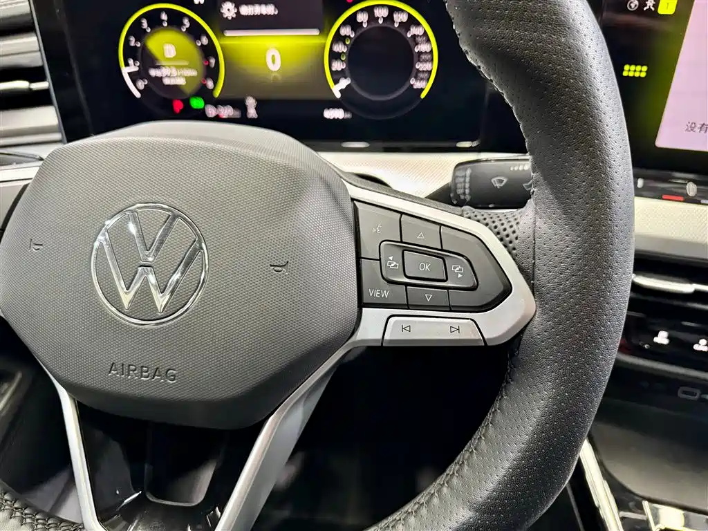 Volkswagen Lamando 2025 Lamando L 280TSI DSG Cool & Spicy PLUS Edition 2025 - thumbnail 24
