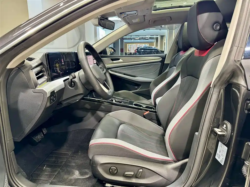 Volkswagen Lamando 2025 Lamando L 280TSI DSG Cool & Spicy PLUS Edition 2025 - thumbnail 29