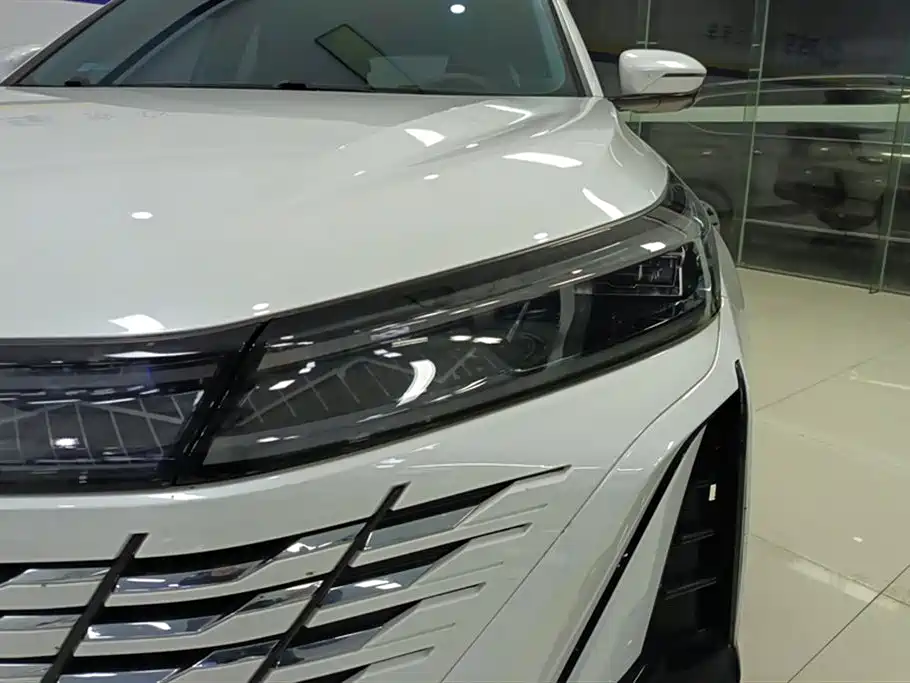 Changan Changan CS75 PLUS 2023 Model Year Third Generation 1.5T Automatic Premium Edition 2023 - thumbnail 5