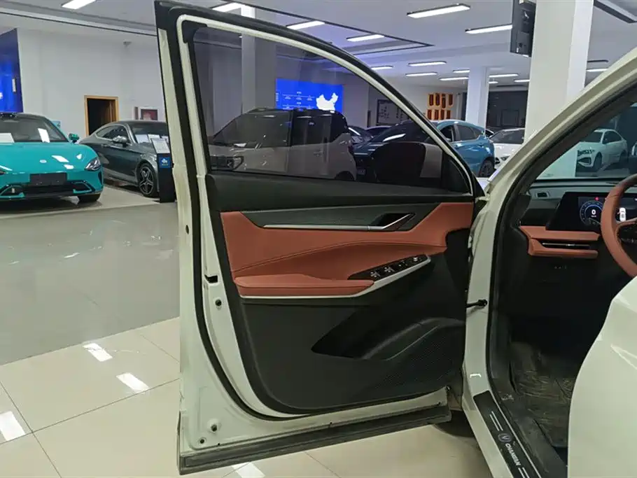 Changan Changan CS75 PLUS 2023 Model Year Third Generation 1.5T Automatic Premium Edition 2023 - thumbnail 7