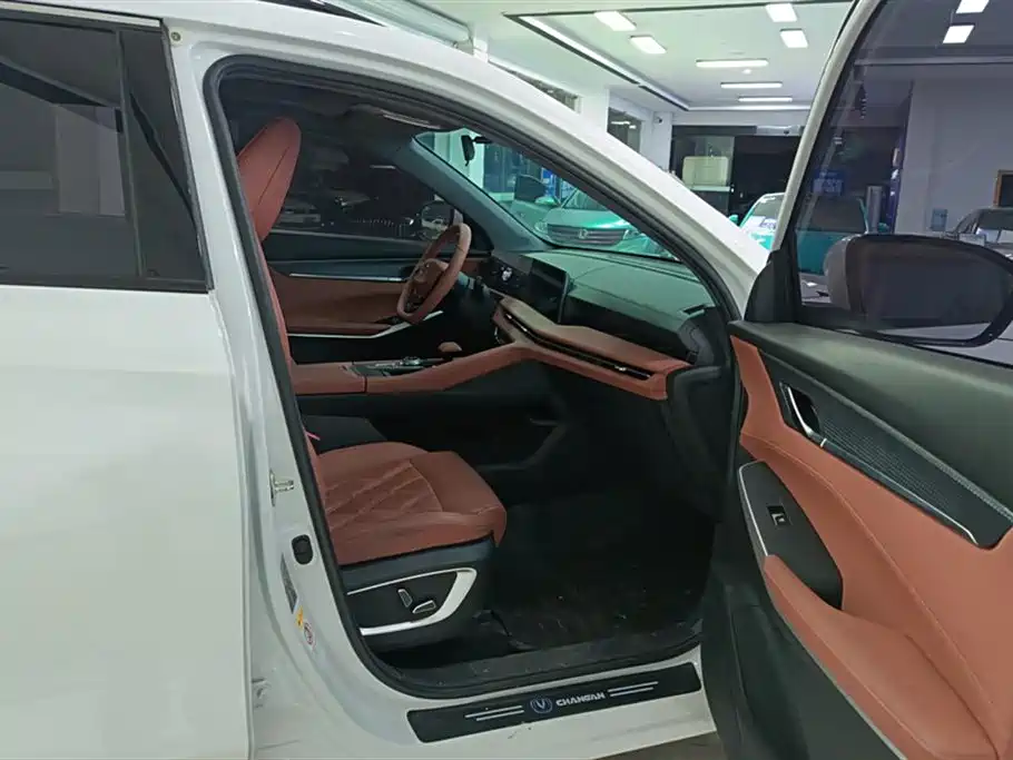 Changan Changan CS75 PLUS 2023 Model Year Third Generation 1.5T Automatic Premium Edition 2023 - thumbnail 8