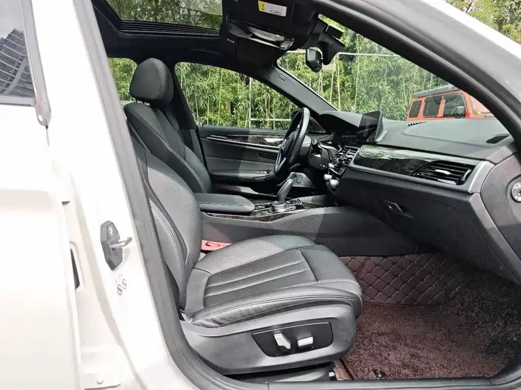BMW BMW 5 Series 2019 Model Year Facelift 525Li M Sport Package 2019 - thumbnail 14