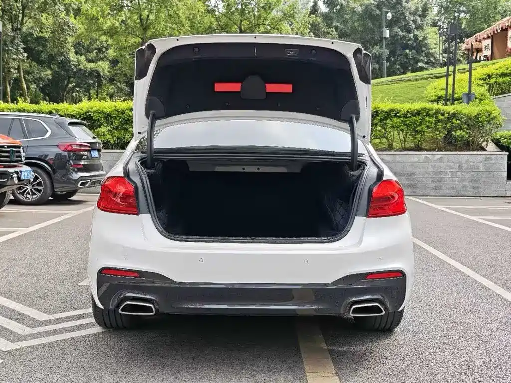 BMW BMW 5 Series 2019 Model Year Facelift 525Li M Sport Package 2019 - thumbnail 27