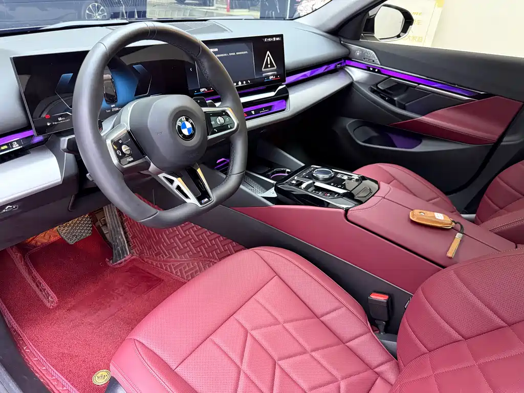 BMW BMW 5 Series 2025 530Li Leading Model M Sport Package 2025 - thumbnail 12