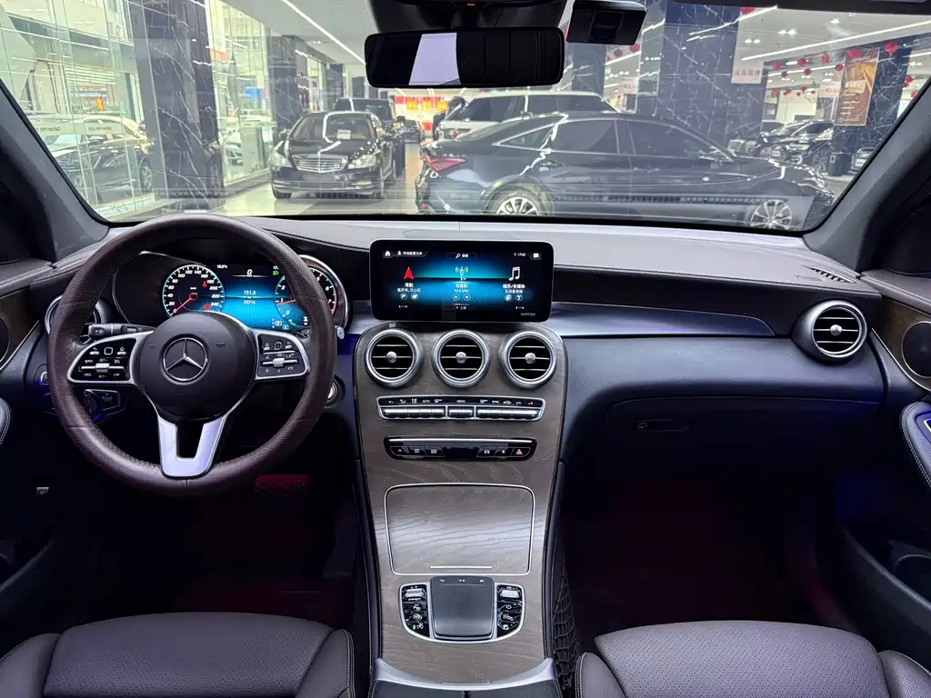 Mercedes-Benz Mercedes-Benz GLC 2020 GLC 300 L 4MATIC Sport Edition 2020 - thumbnail 7
