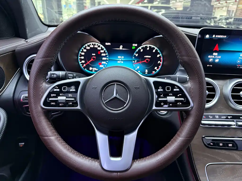 Mercedes-Benz Mercedes-Benz GLC 2020 GLC 300 L 4MATIC Sport Edition 2020 - thumbnail 9