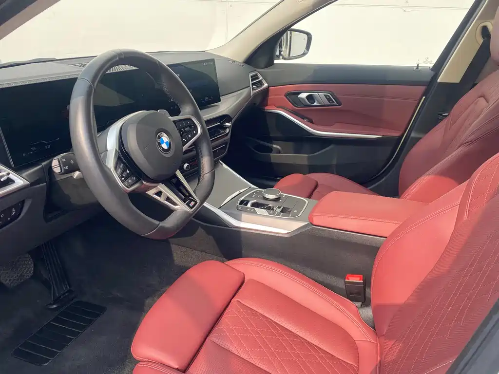 BMW BMW 3 Series 2024 325i M Sport Package 2025 - thumbnail 16