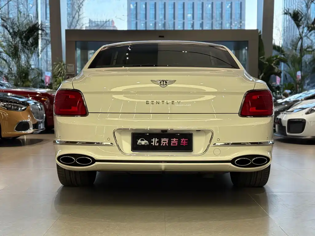 Bentley Bentley Flying Spur 2022 4.0T V8 Standard Edition 2022 - thumbnail 4