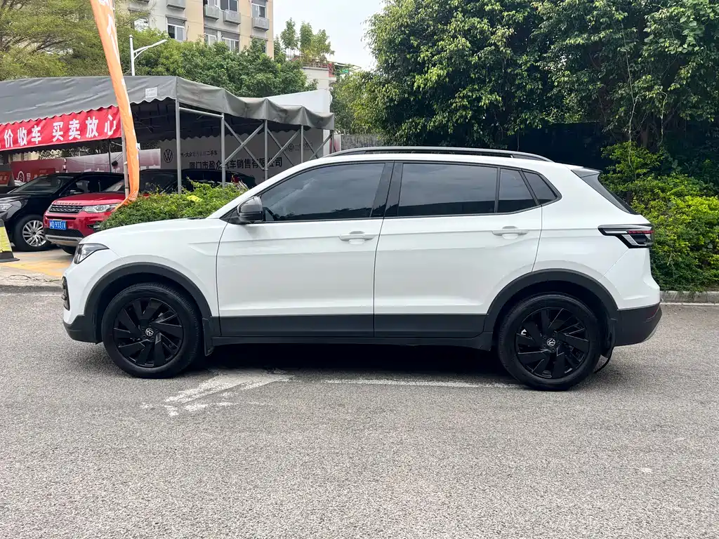 Volkswagen Tharu 2025 New Sharp 300TSI Sharp Enjoy Edition 2024 - thumbnail 4