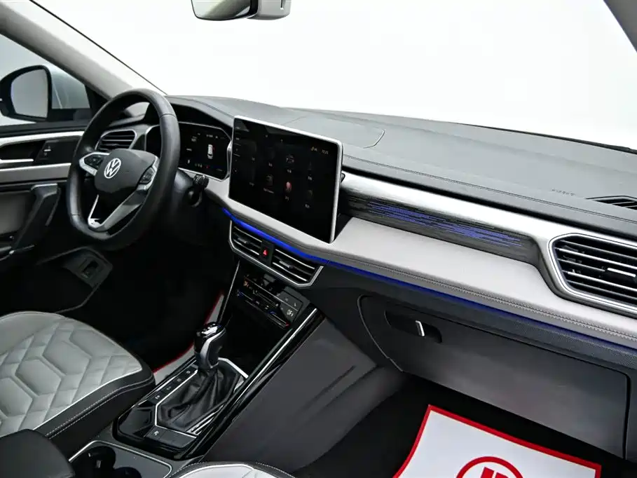Volkswagen Tayron 2023 330TSI R-Line High Performance Edition 2WD 2023 - thumbnail 17