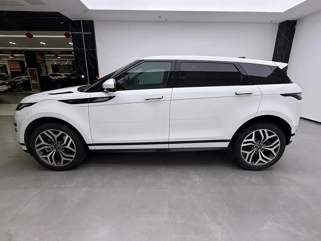 Land Rover Range Rover Evoque 2022 MY L 249PS R-Dynamic Luxury Edition 2023 - thumbnail 5