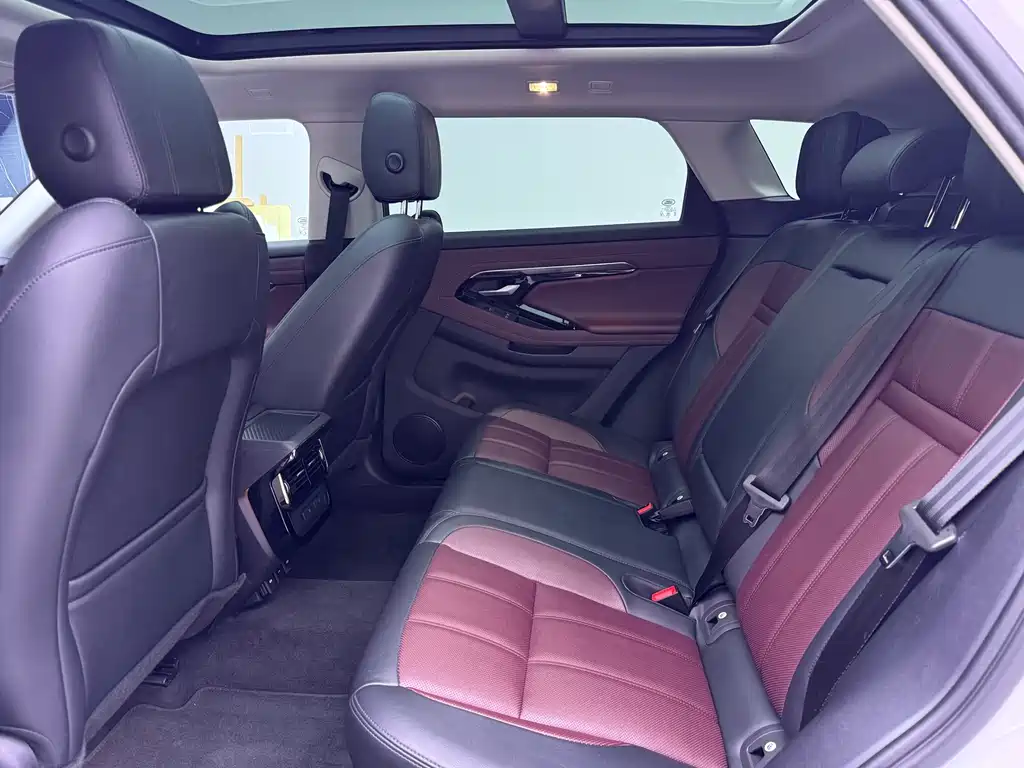 Land Rover Range Rover Evoque 2022 MY L 249PS R-Dynamic Luxury Edition 2023 - thumbnail 13