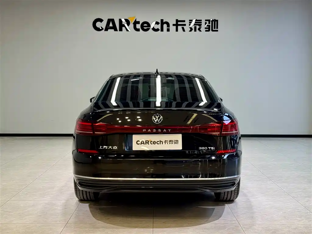 Volkswagen Passat 2025 Model Outstanding 330TSI Elite Edition 2025 - thumbnail 5