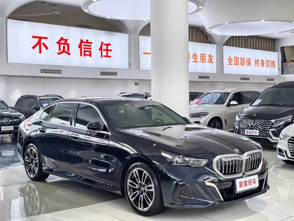 BMW BMW 5 Series 2024 525Li M Sport Package 2024 - thumbnail 6