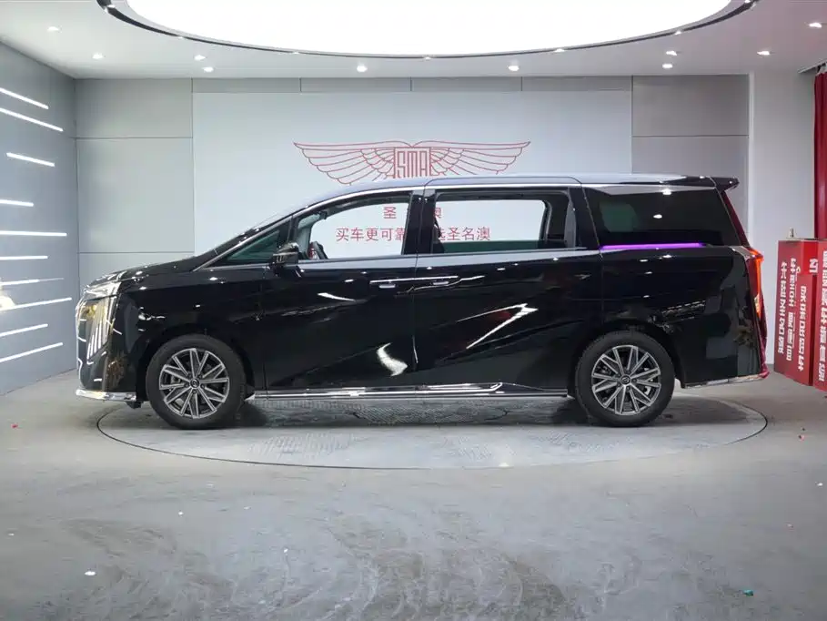 GAC Trumpchi GAC Trumpchi M8 2024 Master Series 400T Premium Edition 2025 - thumbnail 4
