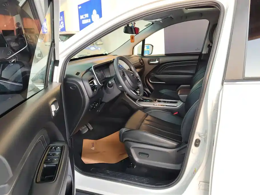 GAC Trumpchi GAC GS3 2022 POWER 270T Automatic Joy Edition 2023 - thumbnail 9