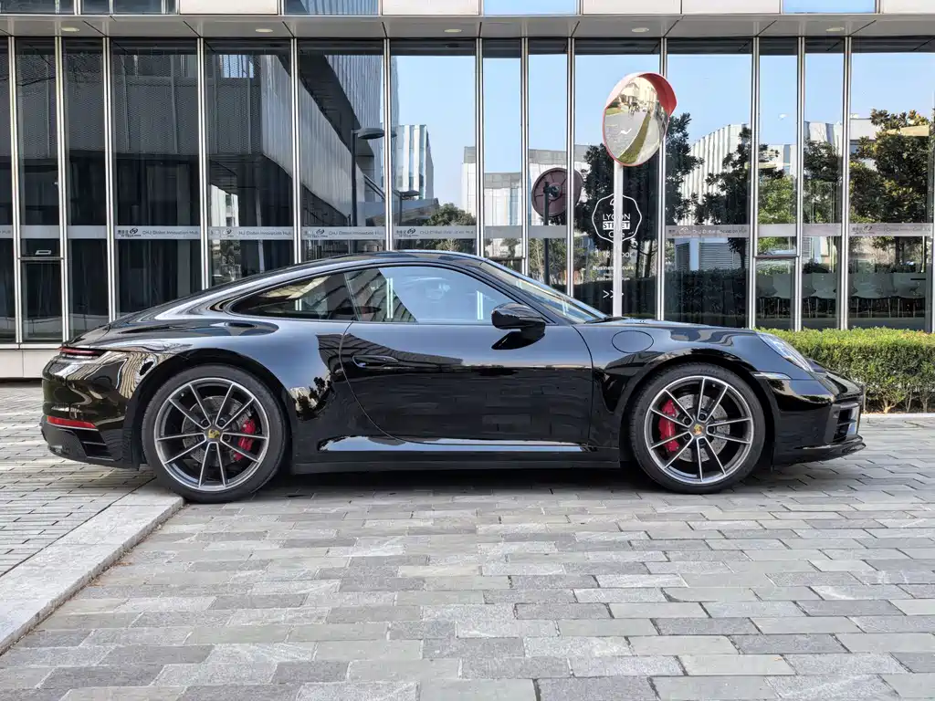 Porsche Porsche 911 2019 Carrera 4S 3.0T 2021 - thumbnail 5