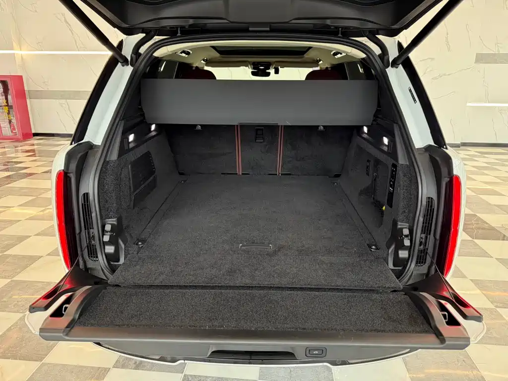Land Rover Range Rover 2023 3.0 L6 400PS Autobiography Long Wheelbase 2023 - thumbnail 28