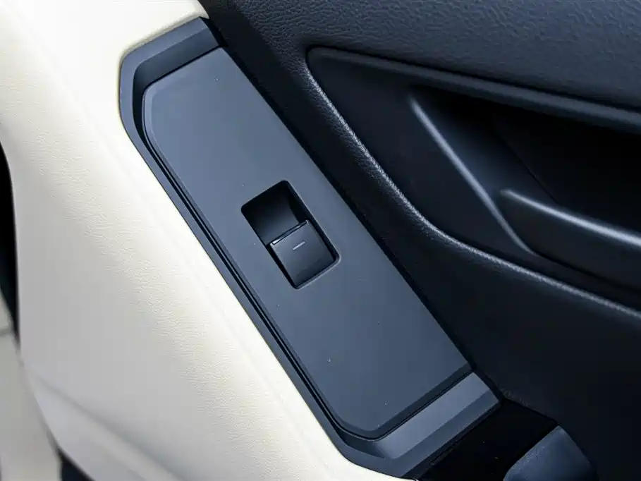 Toyota Land Cruiser (Imported) 2026 Model 3.5T Middle East Version 2026 - thumbnail 28