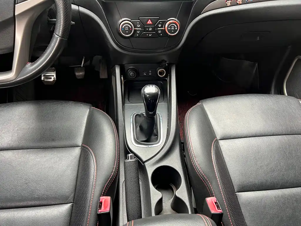 Changan Changan CS35 2014 1.6L Manual Luxury Edition China IV 2014 - thumbnail 12