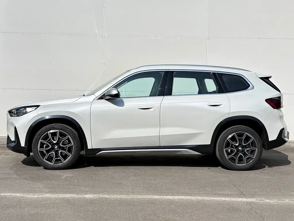 BMW BMW X1 2024 sDrive25Li X Design Package 2025 - thumbnail 3