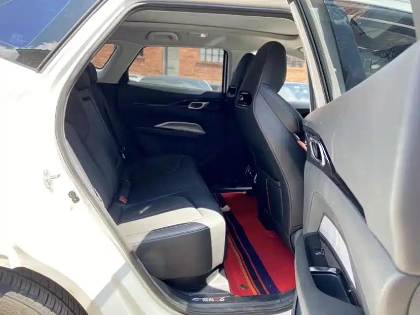 Changan Oushang Changan Oushang Z6 2023 Blue Whale 1.5T DCT Smart Edition 2022 - thumbnail 8